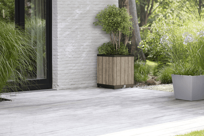 Keter Signature Tall Planter- Ashwood Look